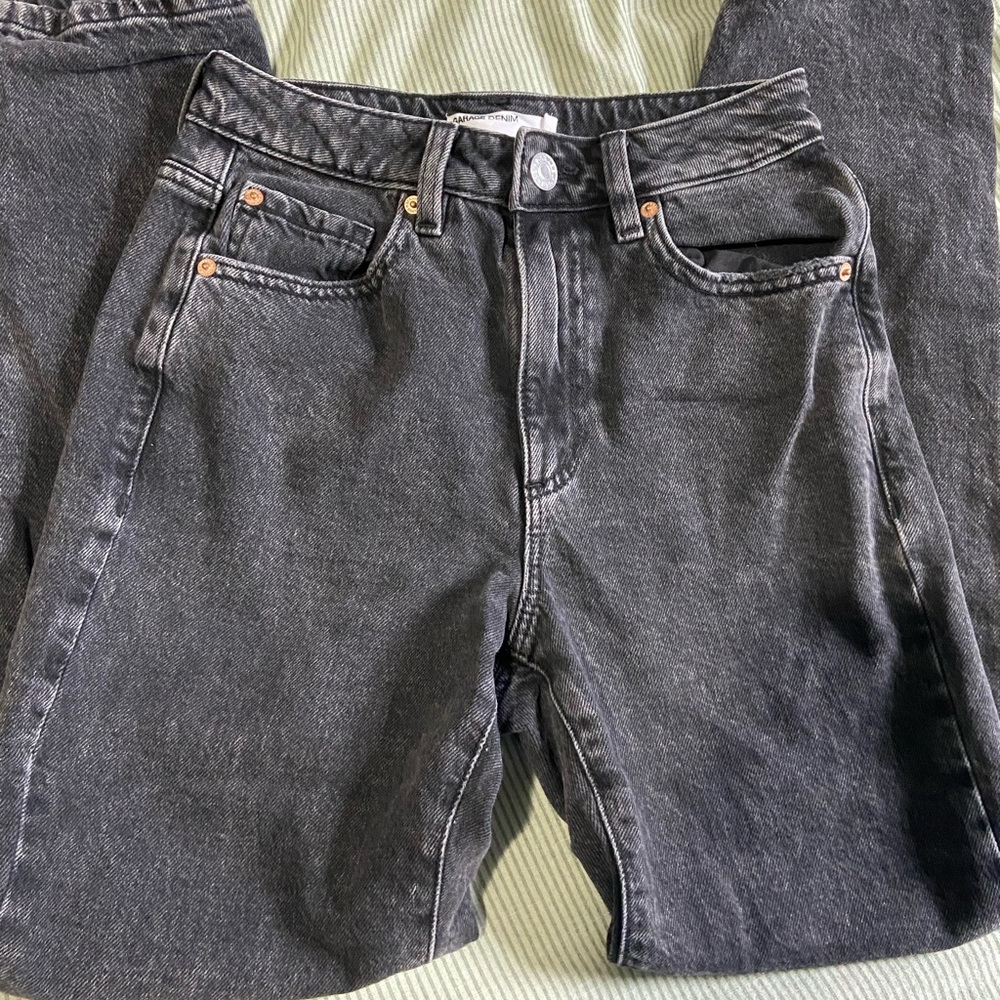 Garage mom jeans